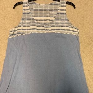 Easel Fringe Bottom Tunic